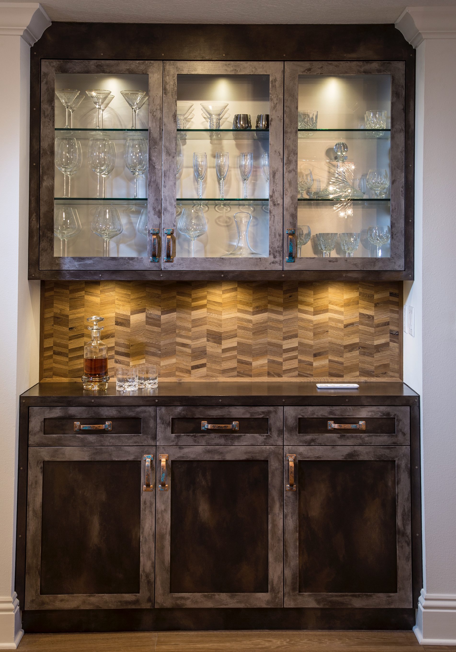 Creative Home Bar Ideas You can Do Yourself! Tweak Your Space